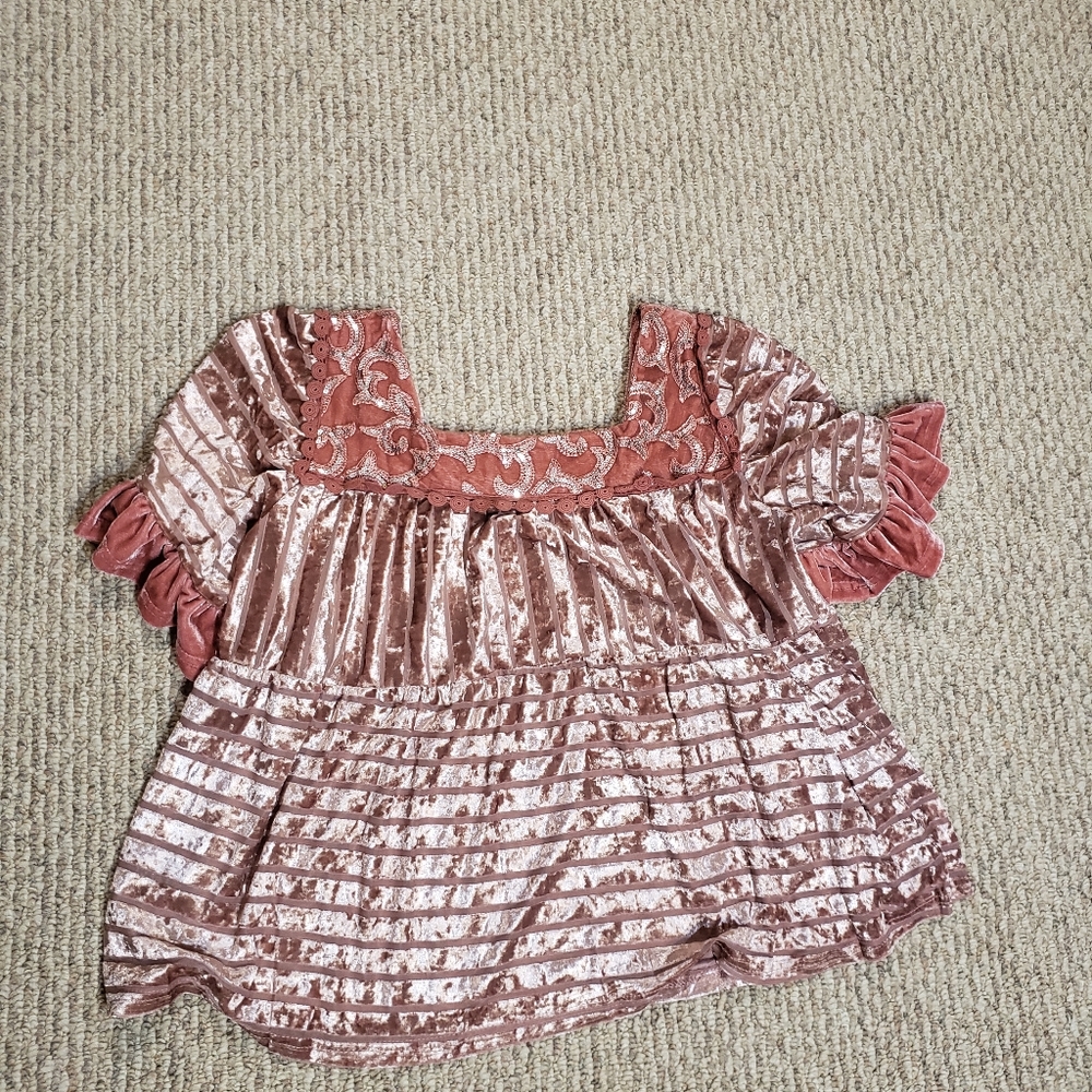 Womens POL velvet pink top small